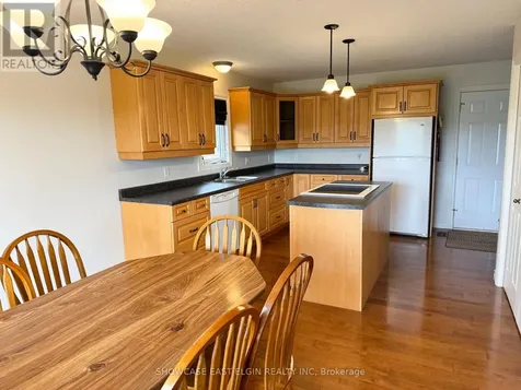 10 Holland Avenue Aylmer ON N5H 3J3