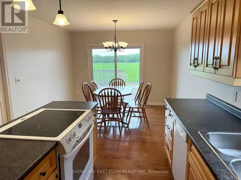 10 Holland Avenue Aylmer ON N5H 3J3