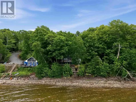 156 Kelly Creek Road Goulais River ON P0S 1A0