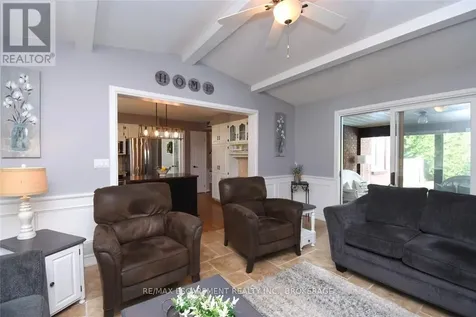 24 Shaw Street Haldimand ON N3W 1K2