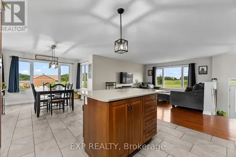 566A Pinnacle Road Horton ON K7V 3Z6