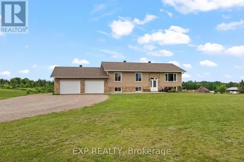566A Pinnacle Road Horton ON K7V 3Z6