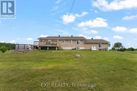 566A Pinnacle Road Horton ON K7V 3Z6