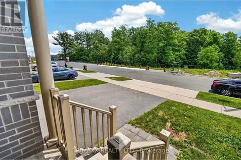 104 Tartan Avenue Kitchener ON N2R 1R7