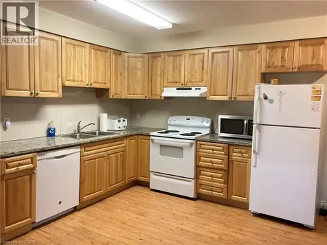392 Albert Street Waterloo ON N2L 3V1