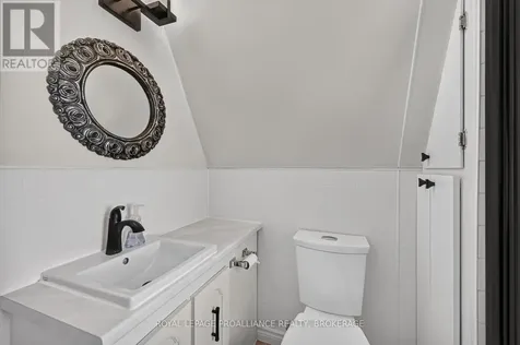 164 Pearl Street West Brockville ON K6V 4C8
