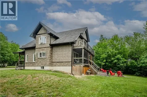 5 Bridge Road Magnetawan ON P0A 1P0