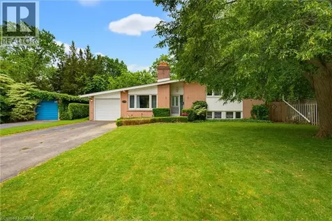 320 River Side Drive Oakville ON L6K 3N4