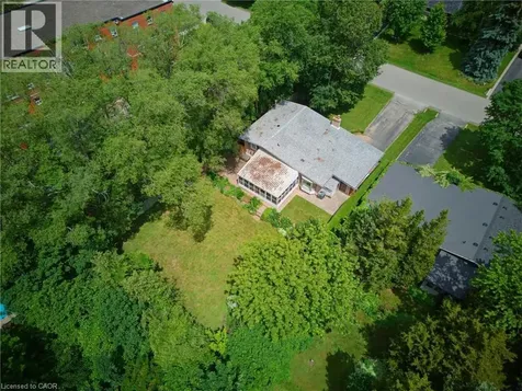 320 River Side Drive Oakville ON L6K 3N4