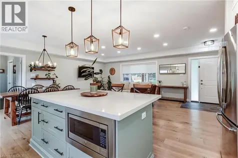 612 Marley Road Burlington ON L7T 3R7