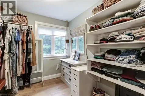 612 Marley Road Burlington ON L7T 3R7