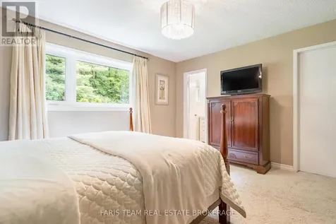 1 Rigby Drive Wasaga Beach ON L9Z 1J1