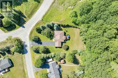1 Rigby Drive Wasaga Beach ON L9Z 1J1