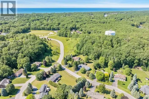 1 Rigby Drive Wasaga Beach ON L9Z 1J1