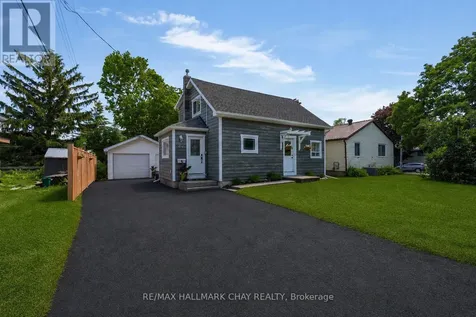 414 Forest Avenue Orillia ON L3V 3Z8