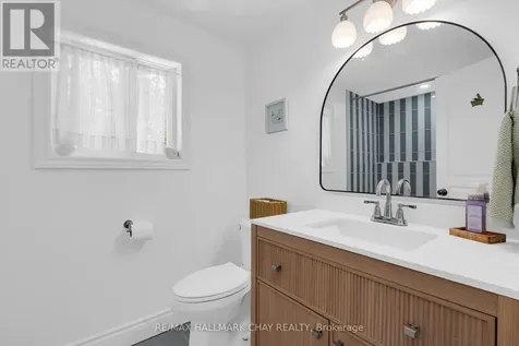 414 Forest Avenue Orillia ON L3V 3Z8
