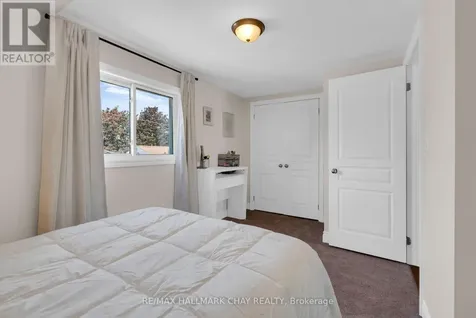 414 Forest Avenue Orillia ON L3V 3Z8