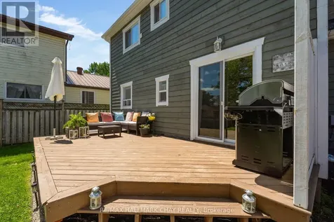 414 Forest Avenue Orillia ON L3V 3Z8