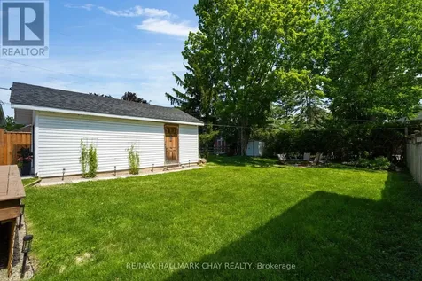 414 Forest Avenue Orillia ON L3V 3Z8
