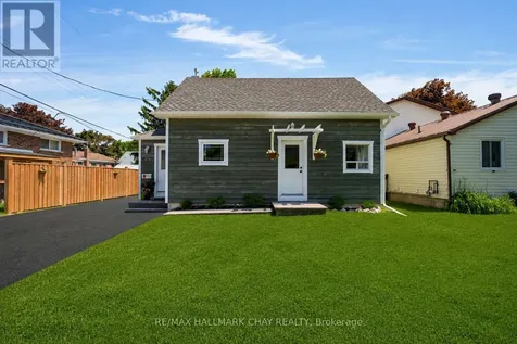 414 Forest Avenue Orillia ON L3V 3Z8