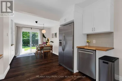 414 Forest Avenue Orillia ON L3V 3Z8