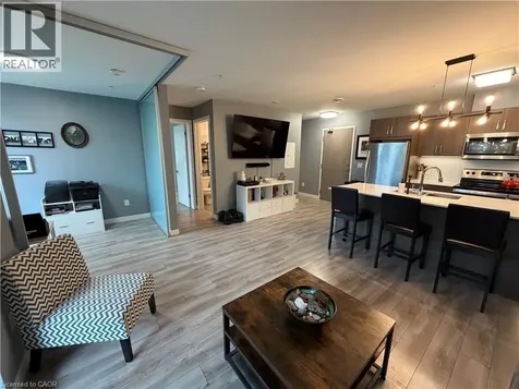 467 Charlton Avenue East Hamilton ON L8N 0B3