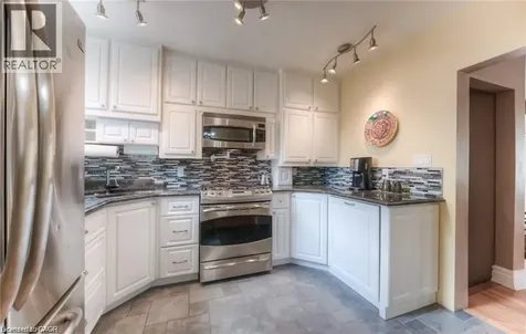 465 Nyberg Street Kitchener ON N2G 2Z2