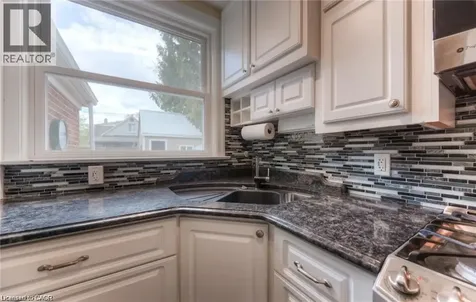 465 Nyberg Street Kitchener ON N2G 2Z2