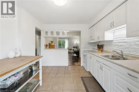 1538 Westminster Place Burlington ON L7P 2B5