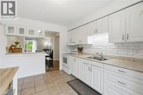 1538 Westminster Place Burlington ON L7P 2B5