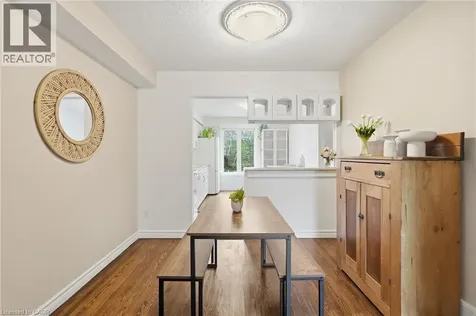 1538 Westminster Place Burlington ON L7P 2B5