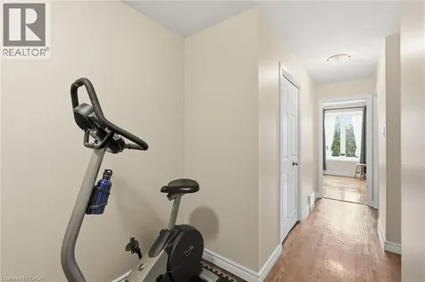 1538 Westminster Place Burlington ON L7P 2B5