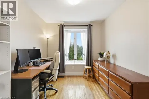 1538 Westminster Place Burlington ON L7P 2B5