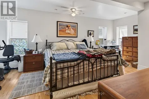 22 Perth Street Rideau Lakes ON K0G 1V0