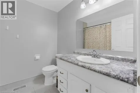 338 East 24th Street Hamilton ON L8V 2Y6