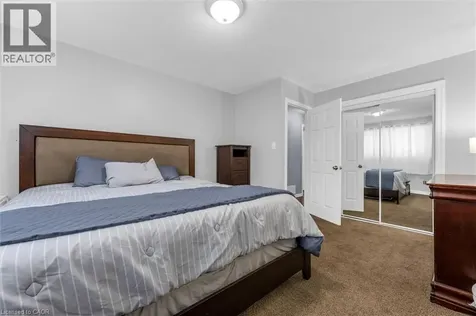 338 East 24th Street Hamilton ON L8V 2Y6