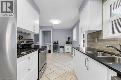 338 East 24th Street Hamilton ON L8V 2Y6