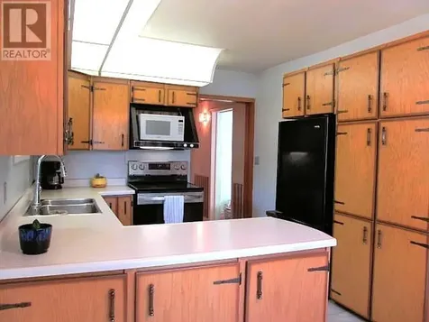 15 Stanley Street Thessalon ON P0R 1L0