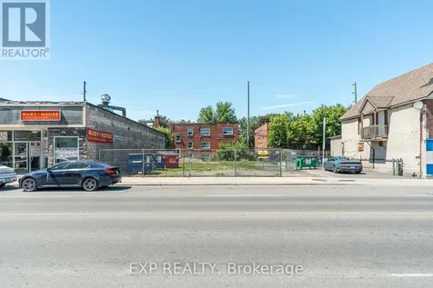 81 Montreal Road Ottawa ON K1L 6E8