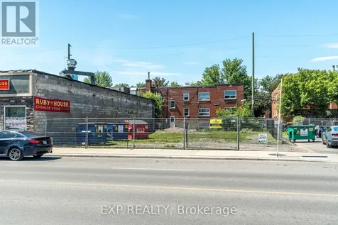 81 Montreal Road Ottawa ON K1L 6E8