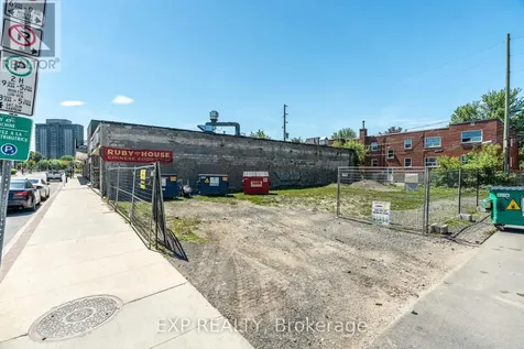 81 Montreal Road Ottawa ON K1L 6E8