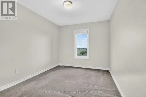235 Hibernian Walk Ottawa ON K2V 0R6