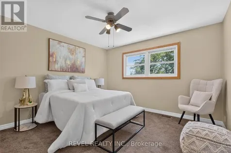1804 St. Anne Street Tecumseh ON N8N 1V4
