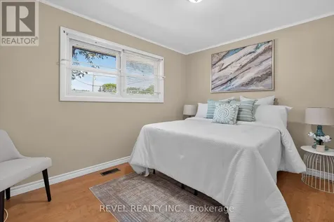 1804 St. Anne Street Tecumseh ON N8N 1V4