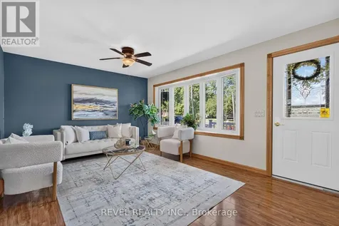 1804 St. Anne Street Tecumseh ON N8N 1V4