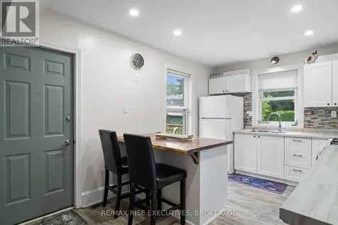 282 Sydenham Street Gananoque ON K7G 1C3