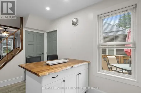 282 Sydenham Street Gananoque ON K7G 1C3