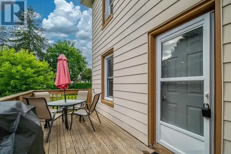282 Sydenham Street Gananoque ON K7G 1C3
