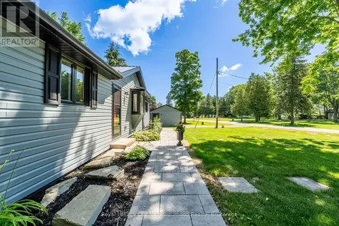 1194 Nuforest Drive Selwyn ON K0L 1T0