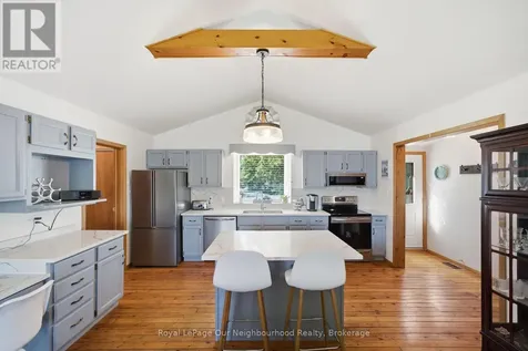 1194 Nuforest Drive Selwyn ON K0L 1T0